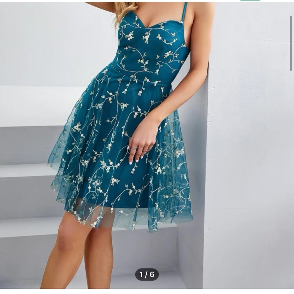 Beautiful knee-length Shein dress size medium excellent condition, never worn